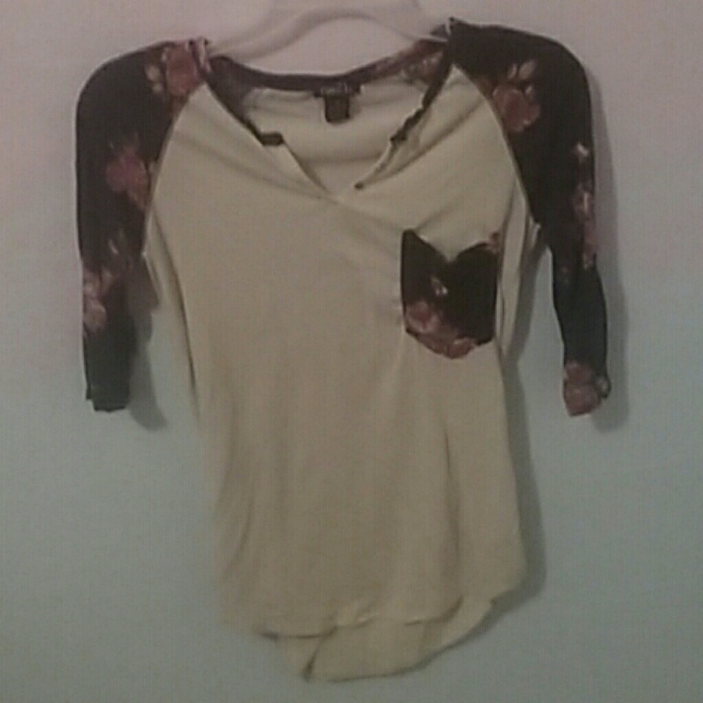 🍍Floral sleeves casual tee